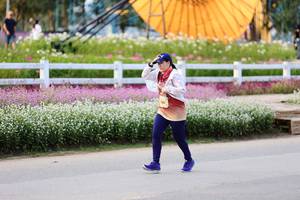 BIB: 
                            <button type="button" onclick="openModal(27851080)" class="btn btn-primary btn-sm float-right btn-popup" data-toggle="modal" data-target=".modal-high-quality">
                        <i class="fas fa-shopping-cart"></i> Add to Cart
                    </button>
                                            <button type="button" onclick="isThisMe(27851080, true)" class="btn btn-success btn-sm float-right btn-popup btn-isme hidden" data-toggle="tooltip" data-placement="bottom" title="นี่คือรูปของคุณใช่ไหม คลิกที่นี่เพื่อเอาเข้าอัลบั้ม">
                        <i class="fas fa-plus"></i> Add to album
                    </button>
                    <button type="button" onclick="isThisMe(27851080, false)" class="btn btn-warning btn-sm float-right btn-popup btn-isnotme hidden">
                        <i class="fas fa-ban"></i> Remove from album
                    </button>